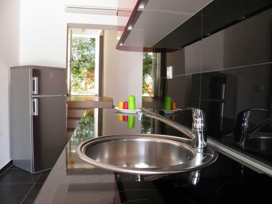 Romantic Apartment Donje Celo Bagian luar foto