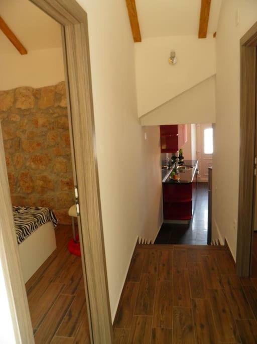 Romantic Apartment Donje Celo Bagian luar foto