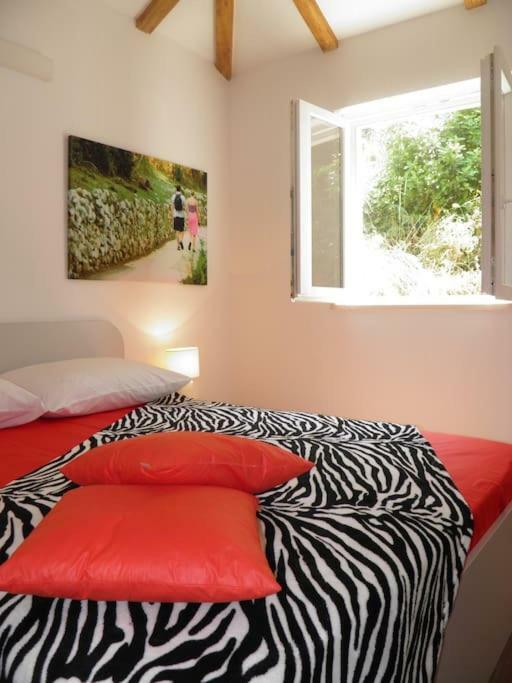 Romantic Apartment Donje Celo Bagian luar foto